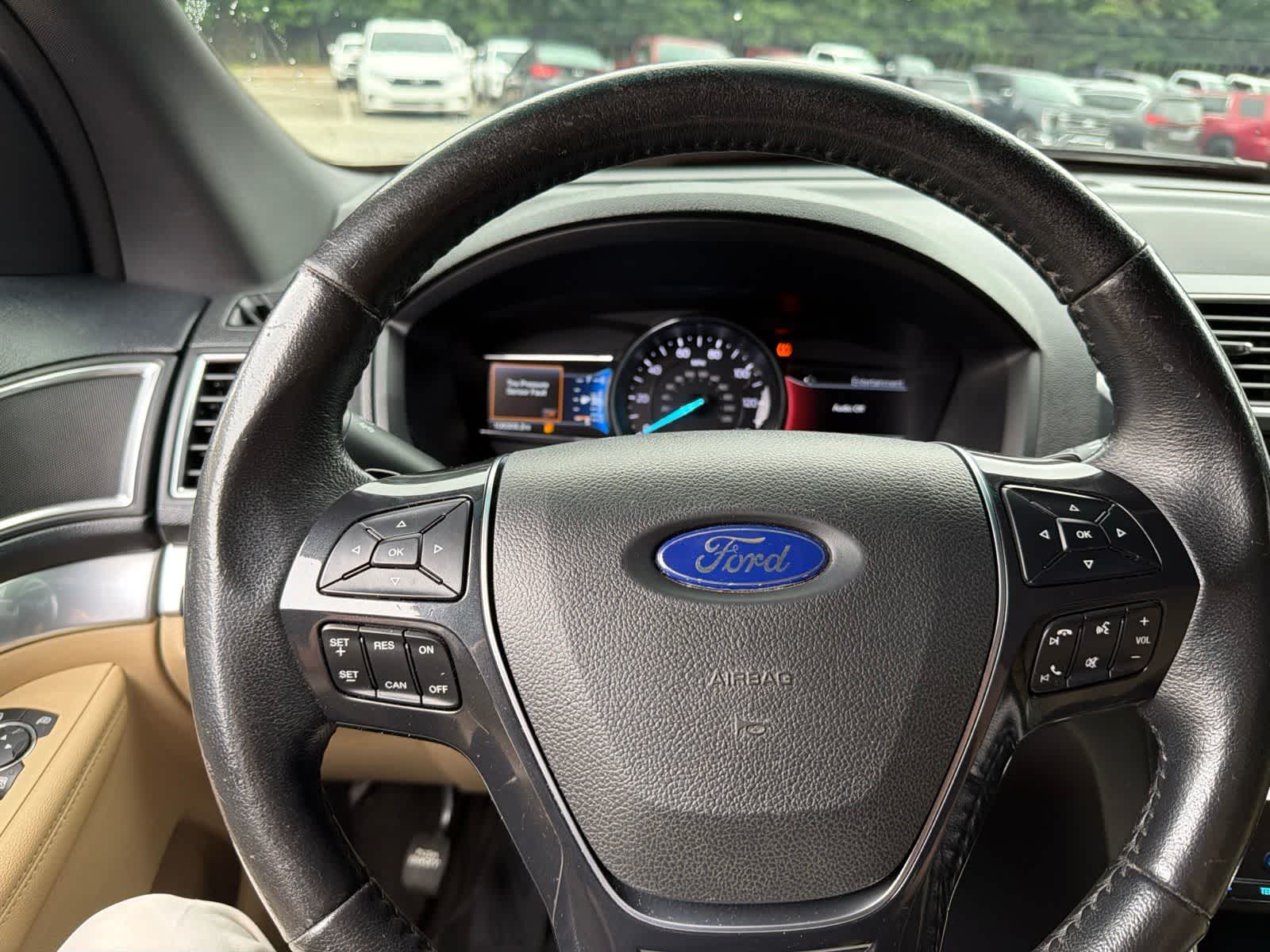 Thumbnail: 2016 Ford Explorer - 25