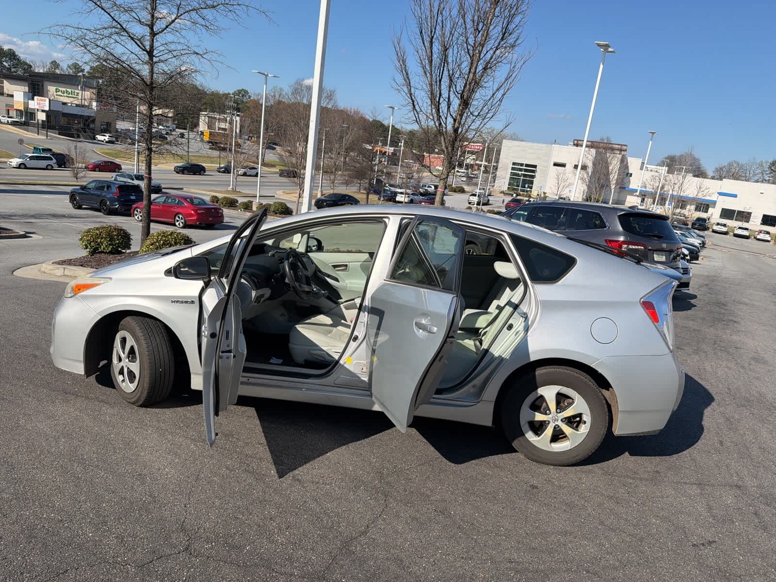 Thumbnail: 2012 Toyota Prius - 18