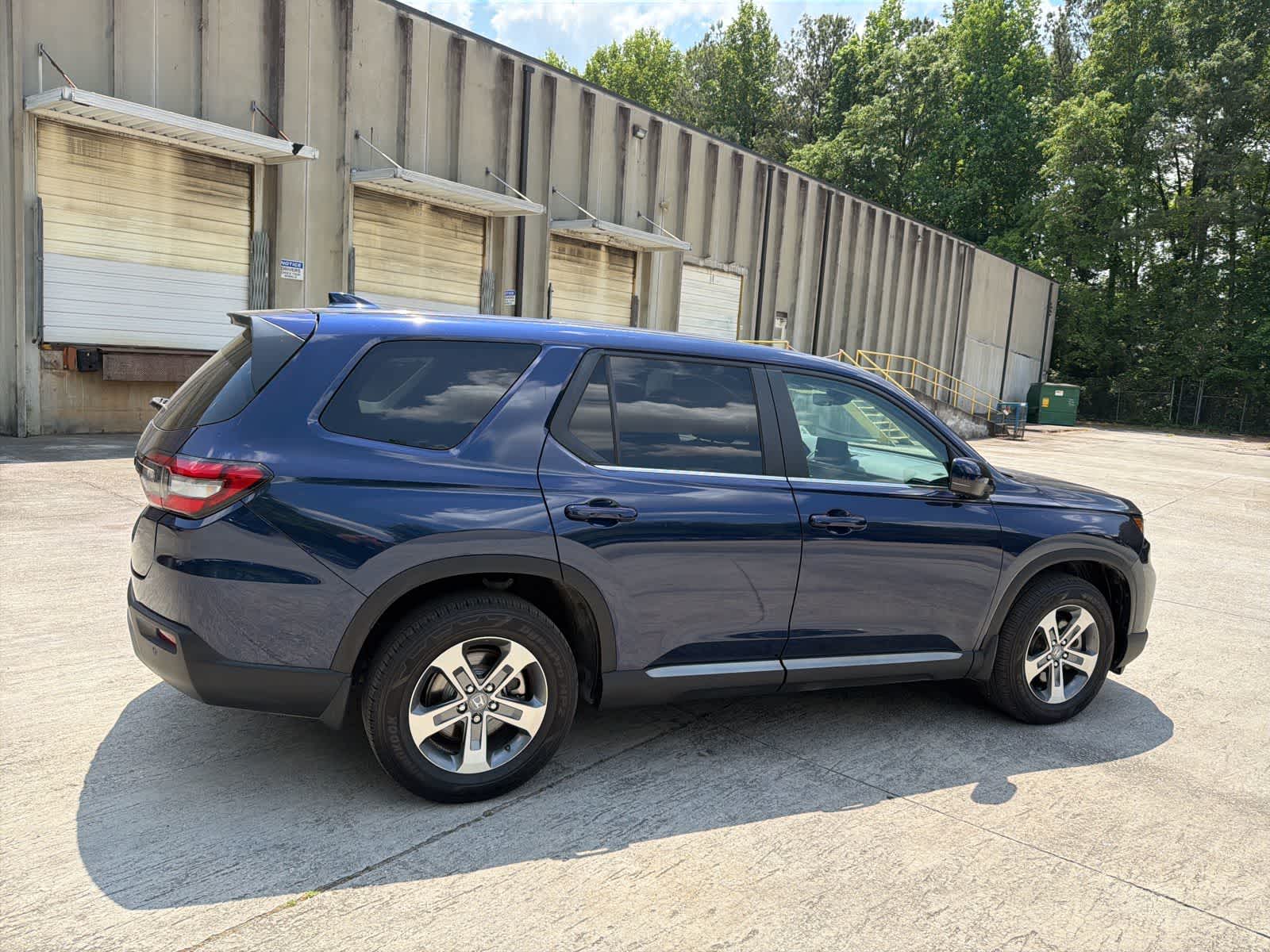 Thumbnail: 2025 Honda Pilot - 11