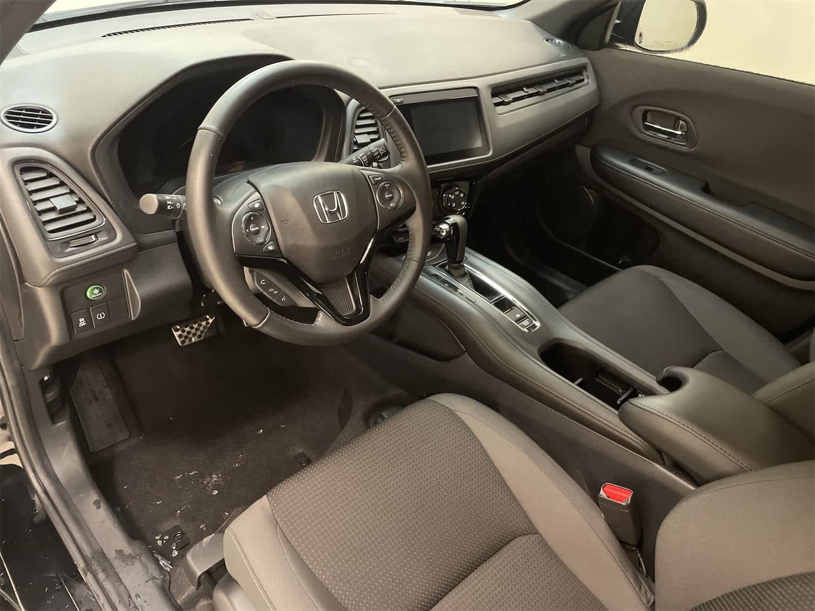 Thumbnail: 2022 Honda HR-V - 2