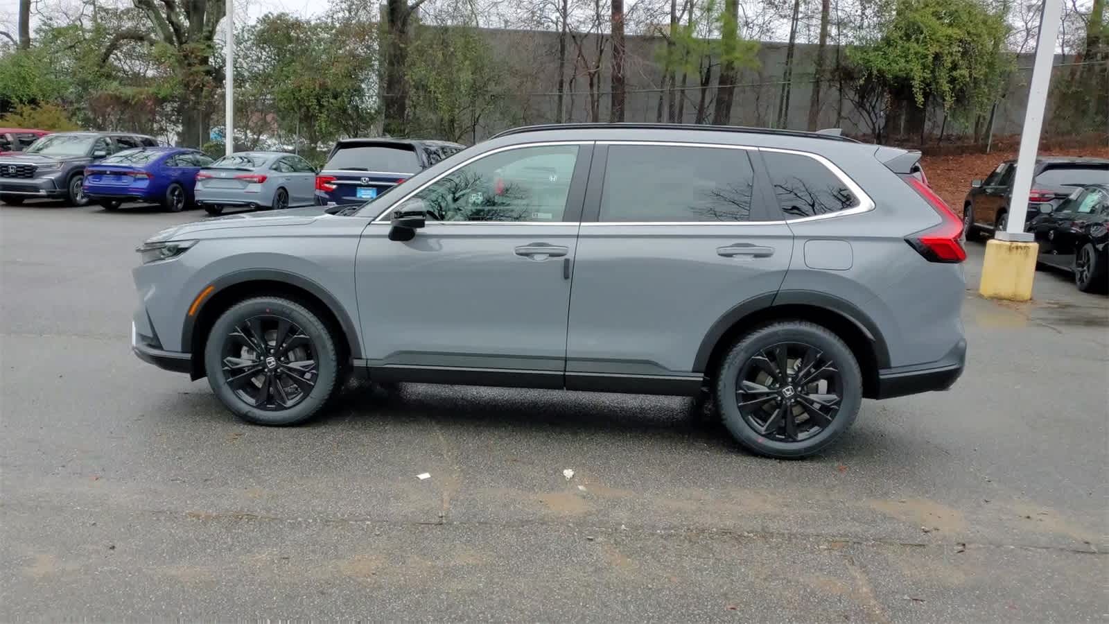 2025 Honda CR-V Sport Touring 2