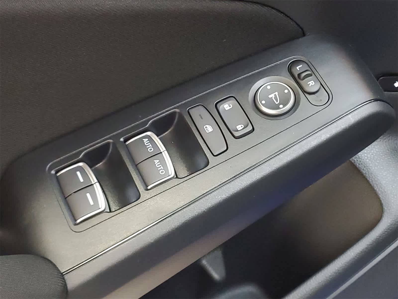 Thumbnail: 2023 Honda Civic - 17