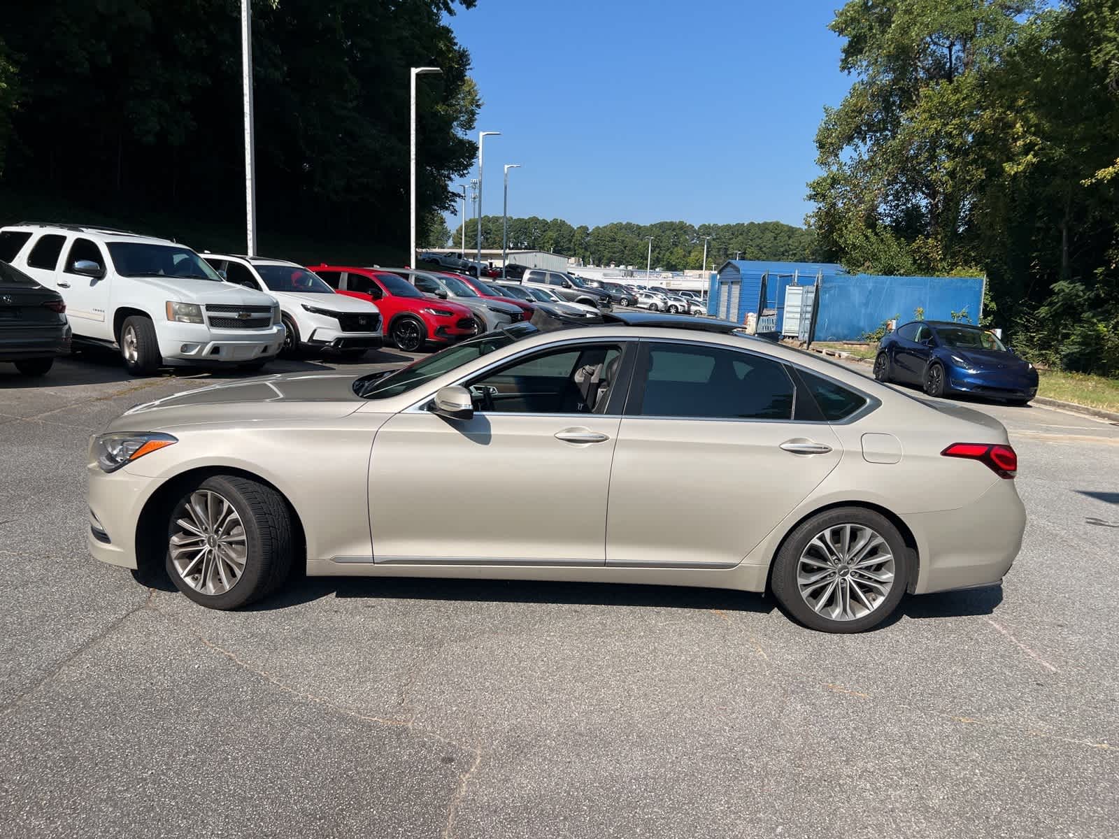 Thumbnail: 2015 Hyundai Genesis - 7
