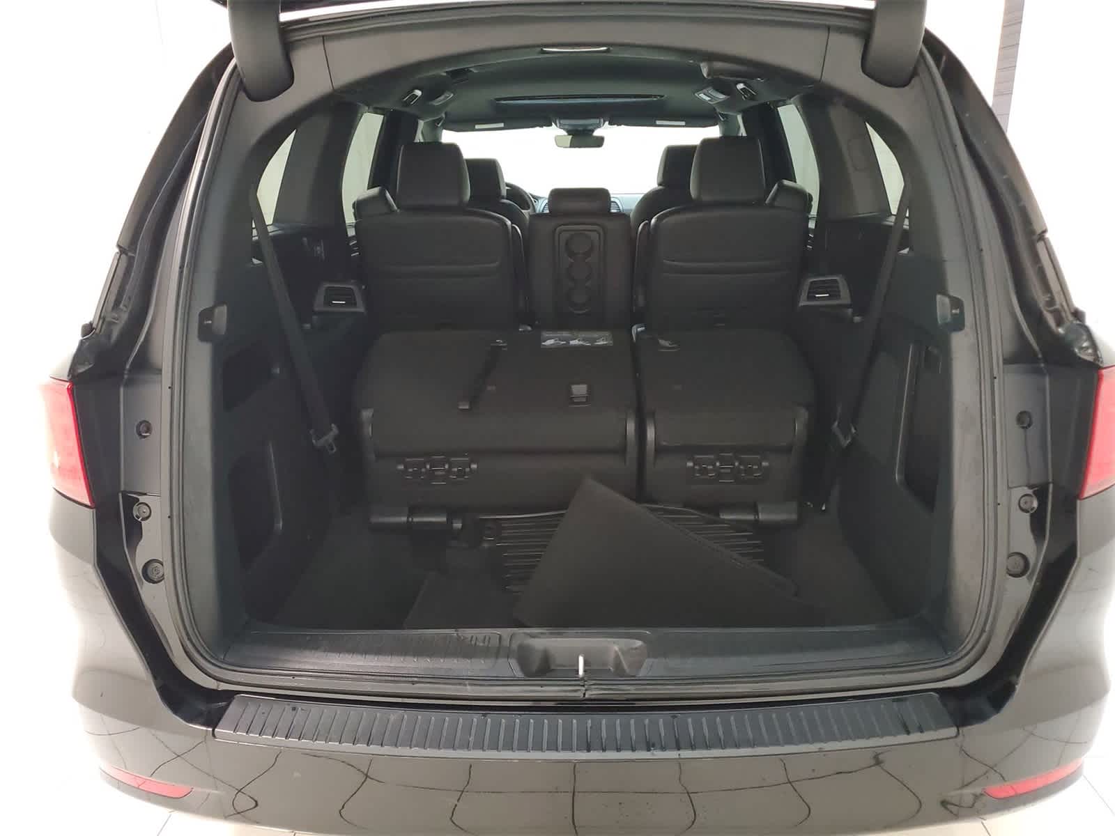 Thumbnail: 2023 Honda Odyssey - 23