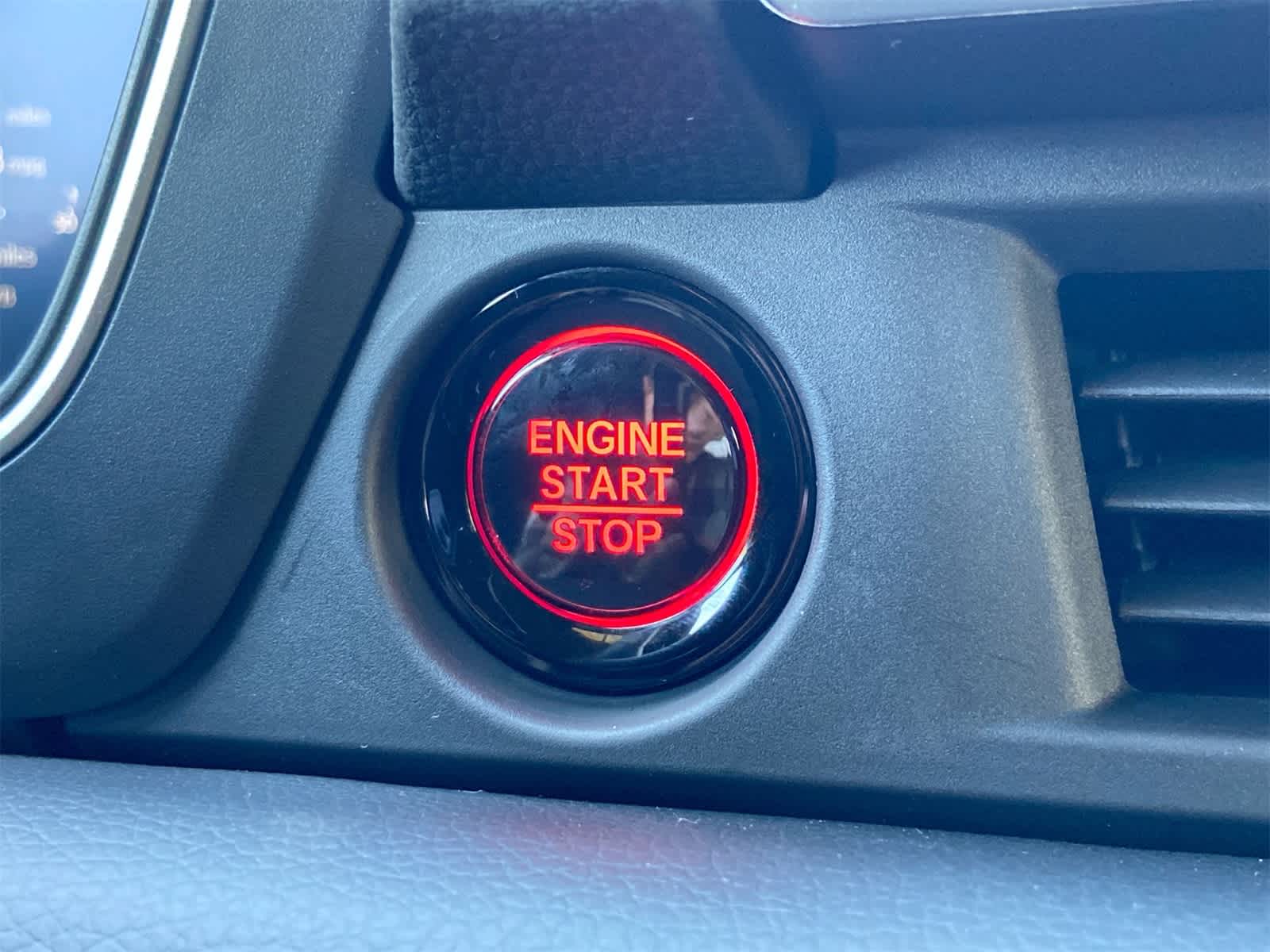 2025 Honda Pilot Black Edition 22
