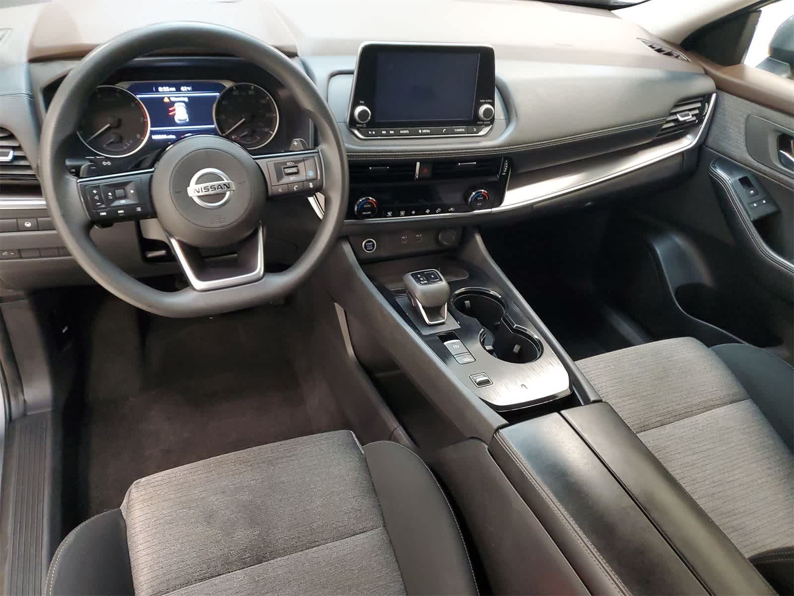 Thumbnail: 2021 Nissan Rogue - 17