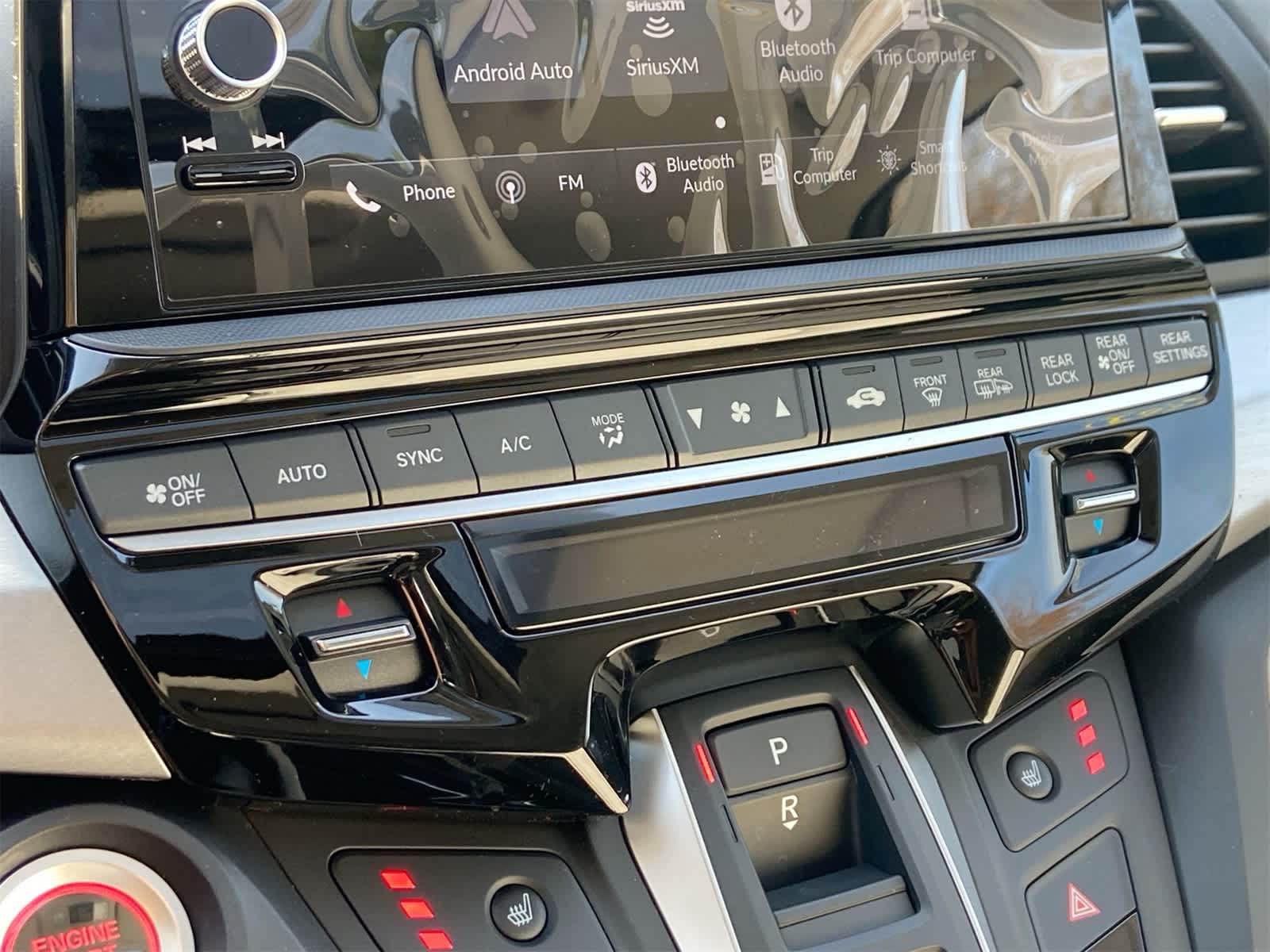 Thumbnail: 2025 Honda Odyssey - 25