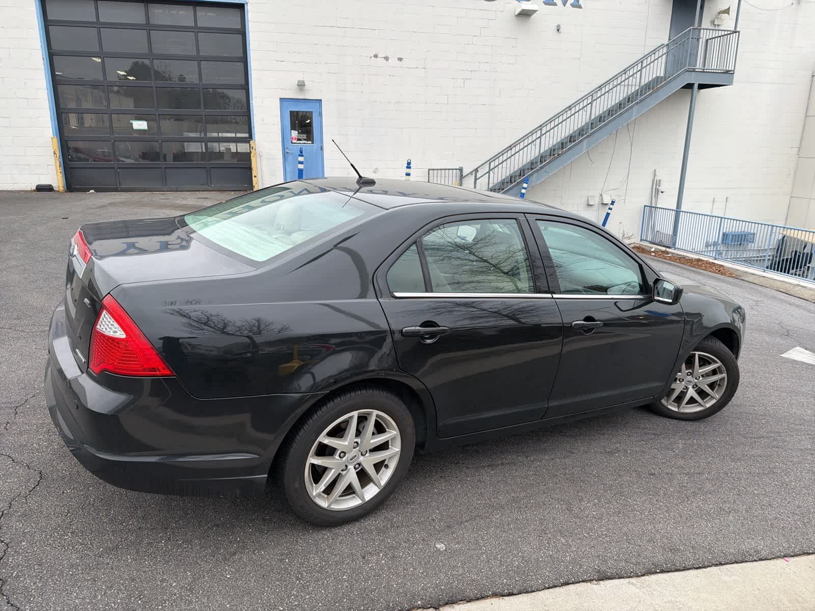 Thumbnail: 2012 Ford Fusion - 12