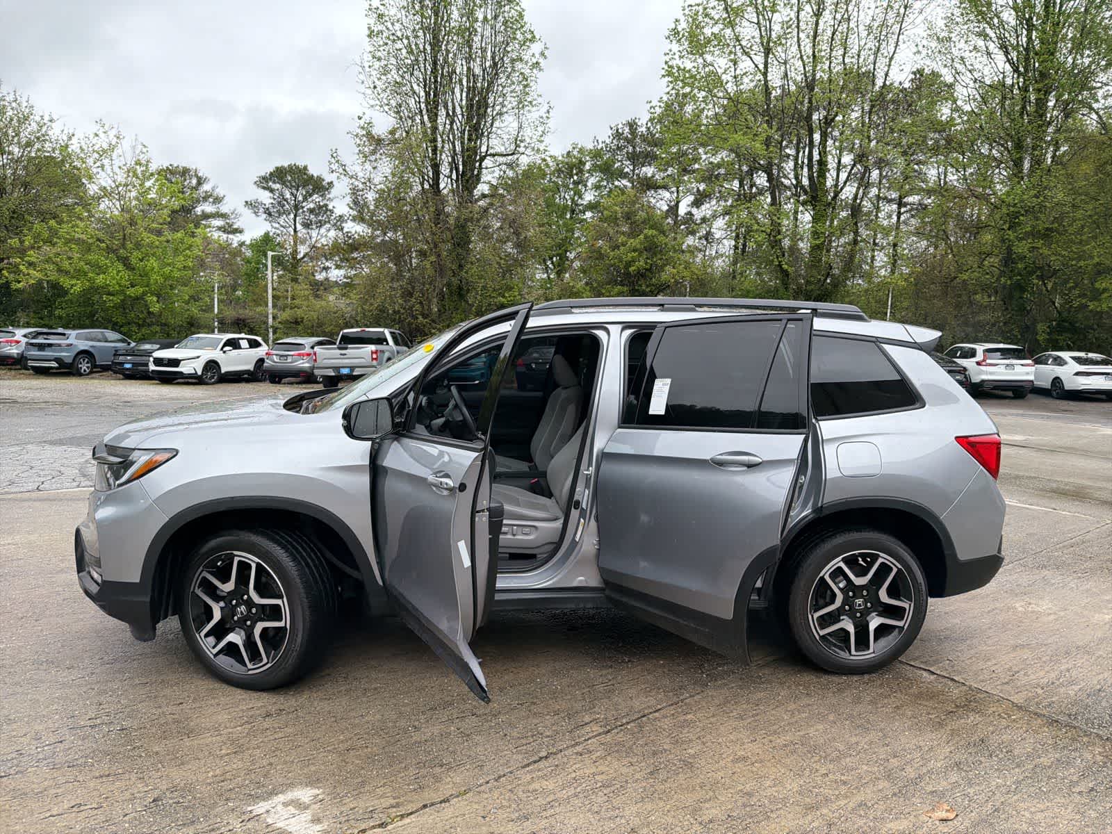 Thumbnail: 2022 Honda Passport - 17