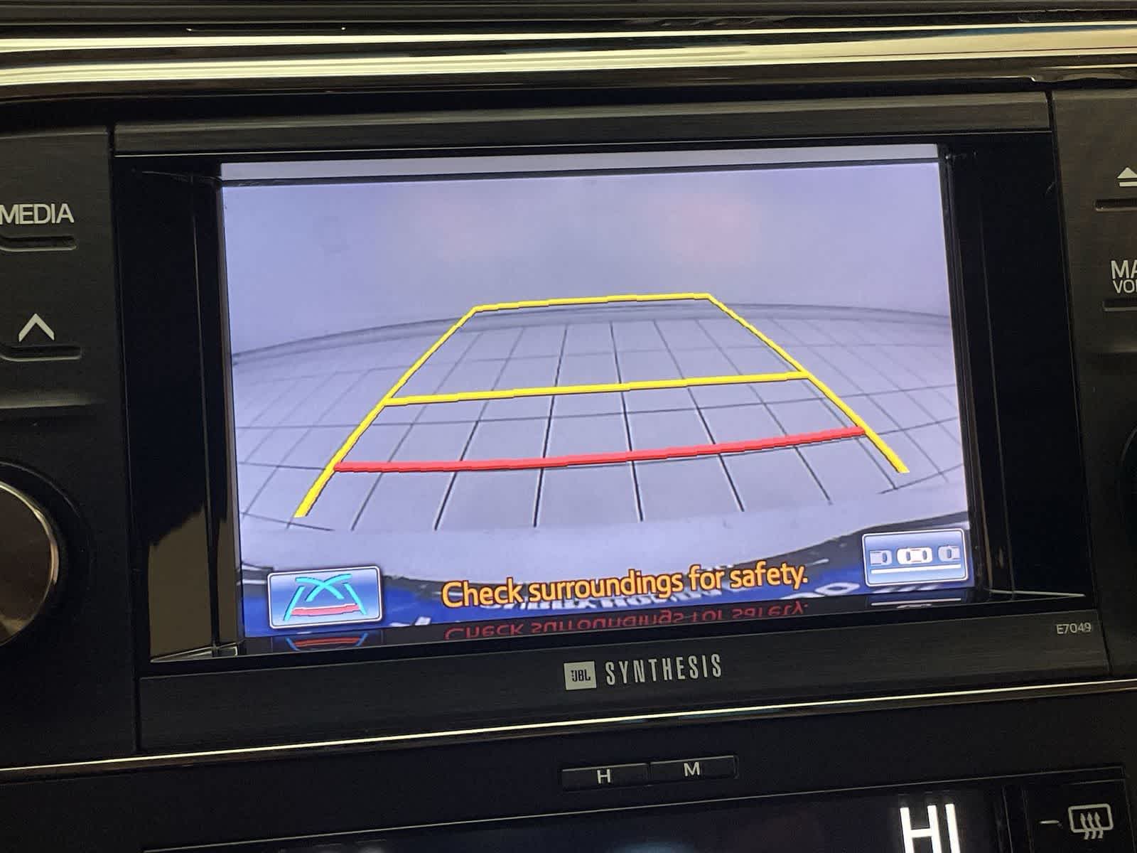 Thumbnail: 2014 Toyota Avalon - 4