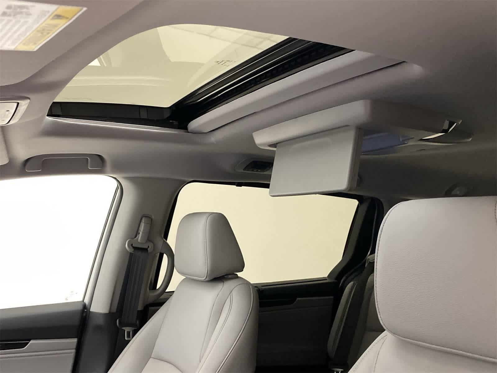 Thumbnail: 2024 Honda Odyssey - 3