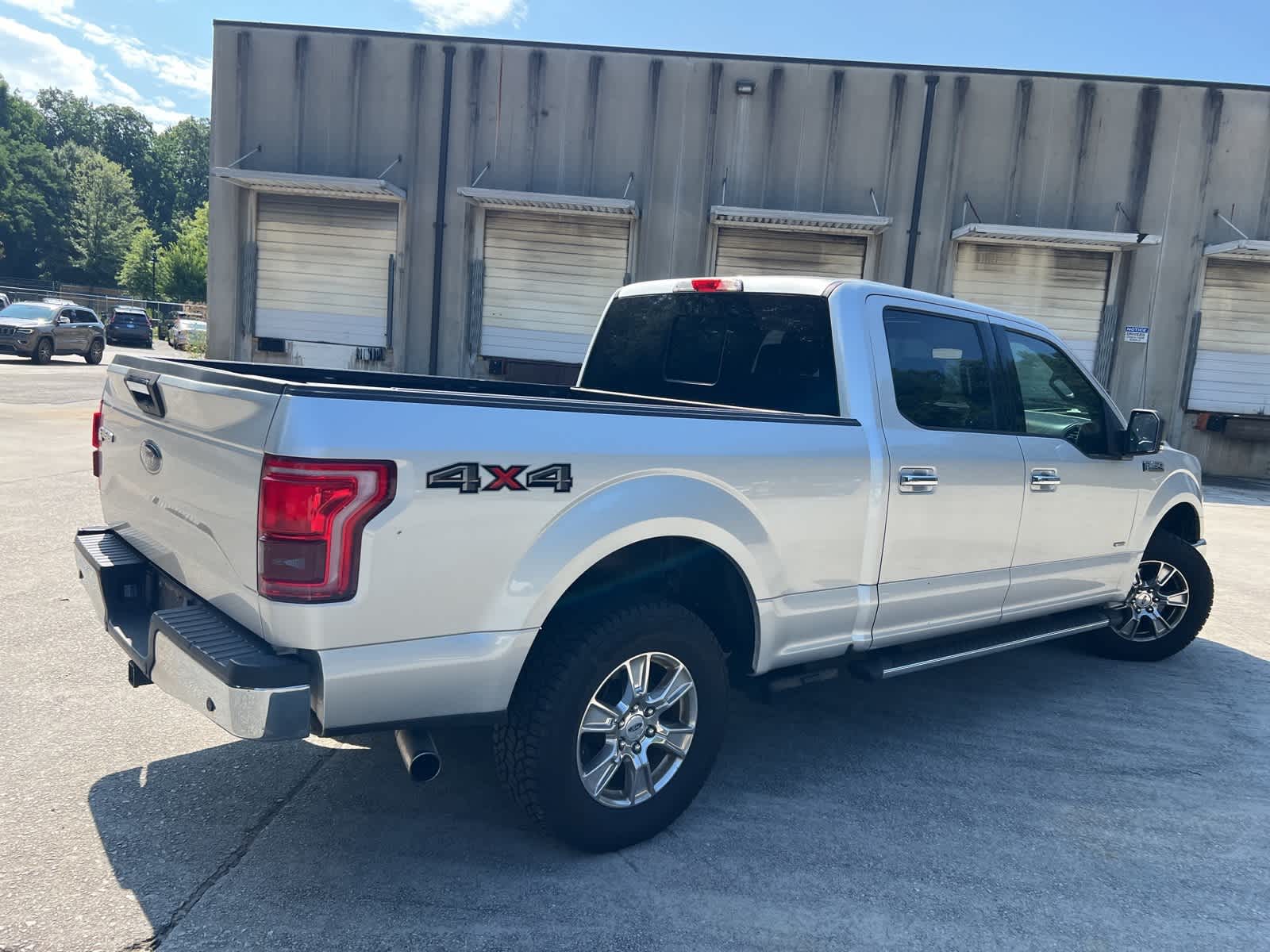 Thumbnail: 2016 Ford F-150 - 10