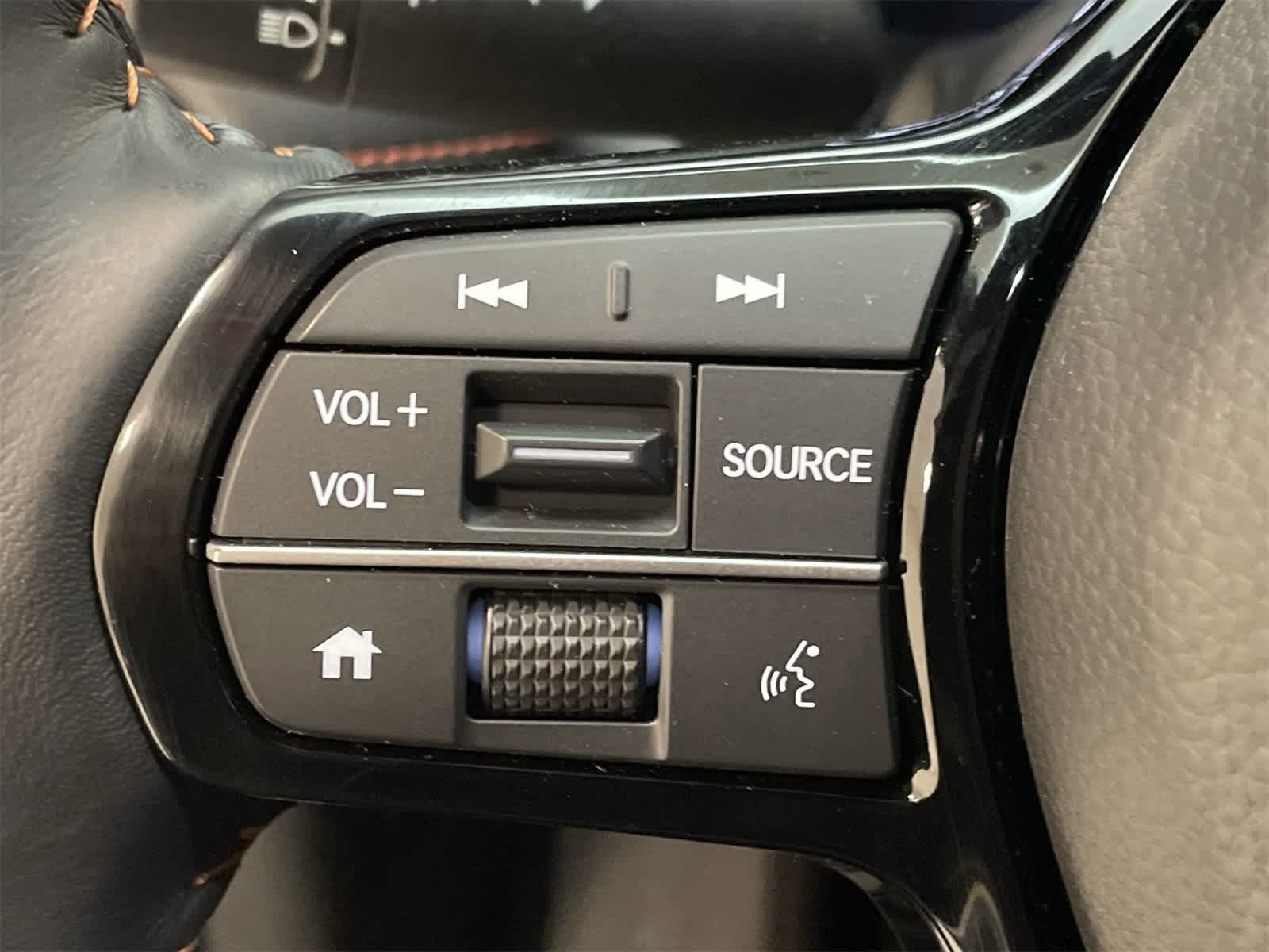 Thumbnail: 2025 Honda HR-V - 11