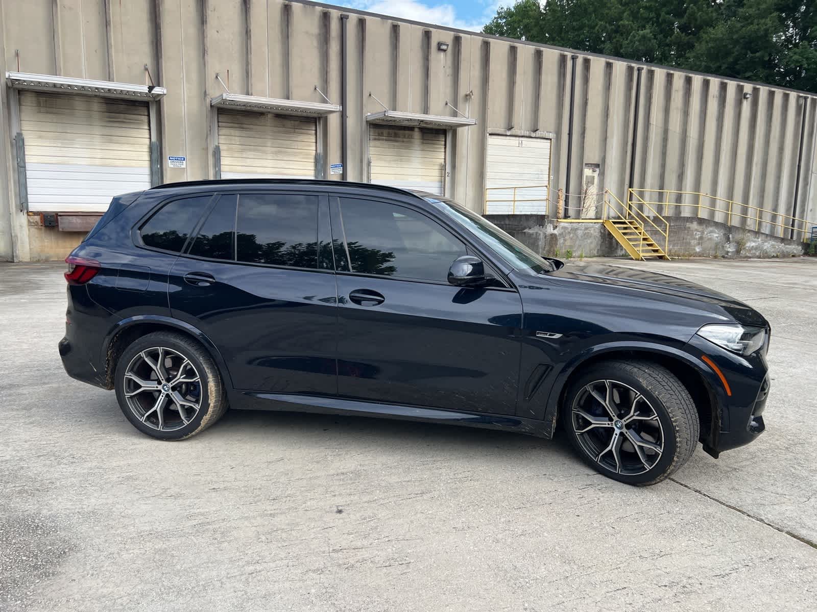Thumbnail: 2022 BMW X5 - 12