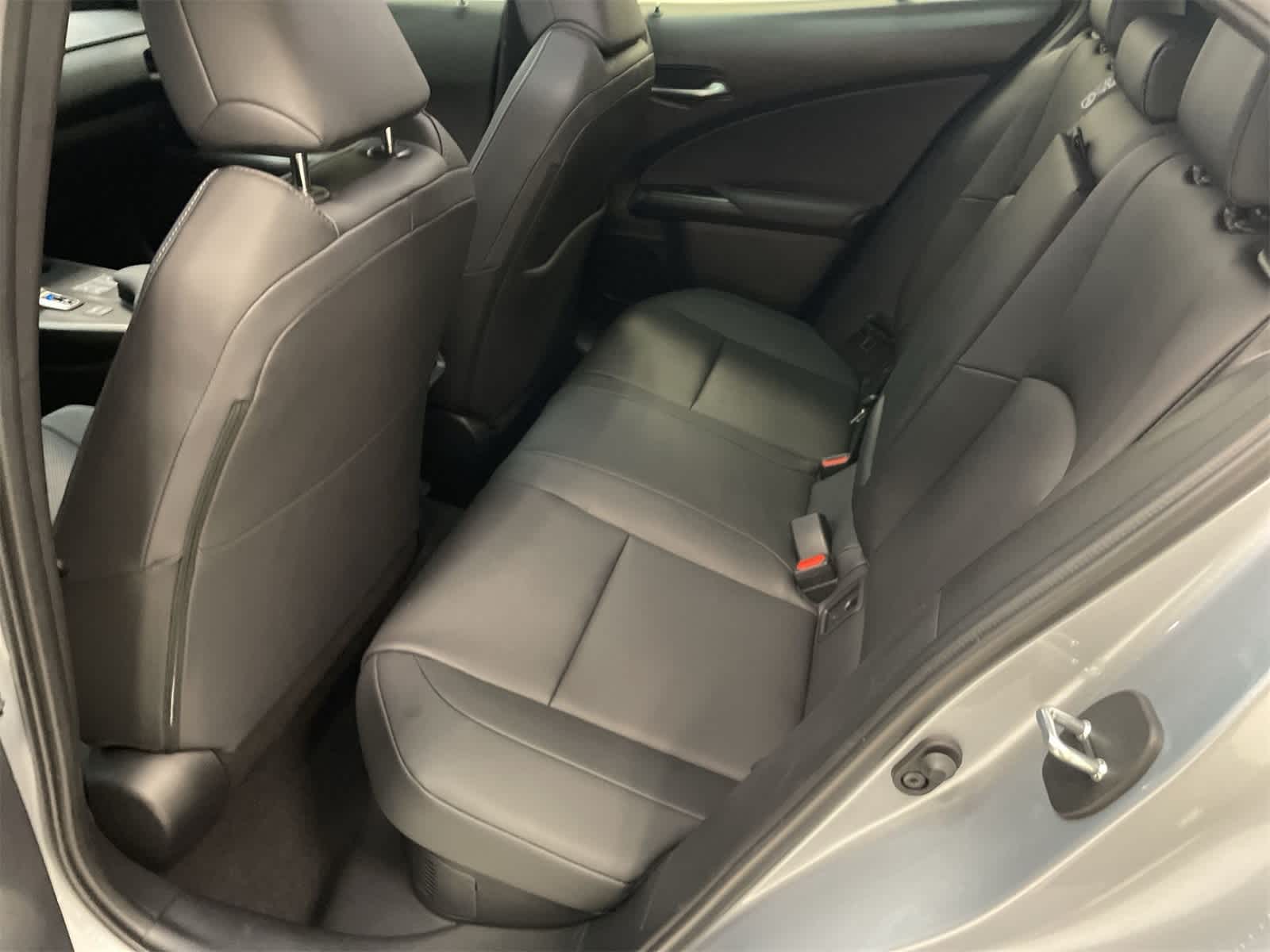 Thumbnail: 2025 Lexus UX - 20