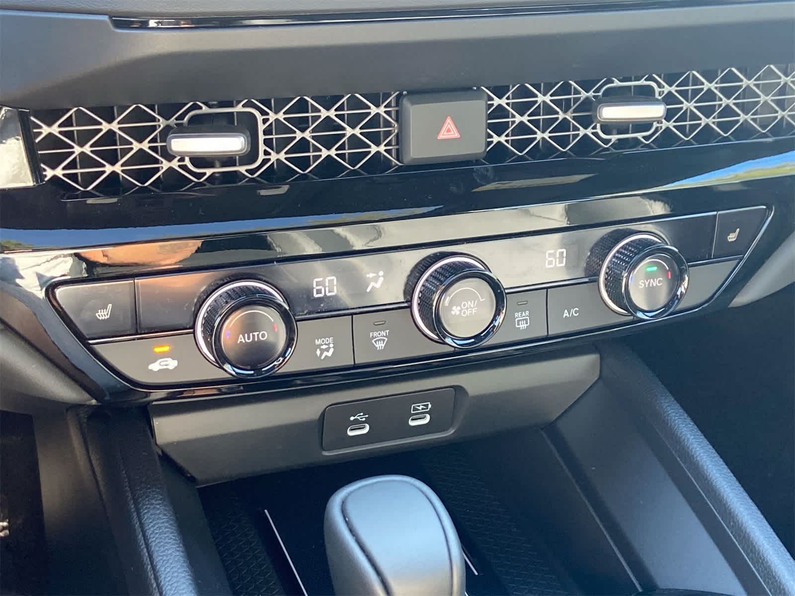 Thumbnail: 2025 Honda Accord - 25