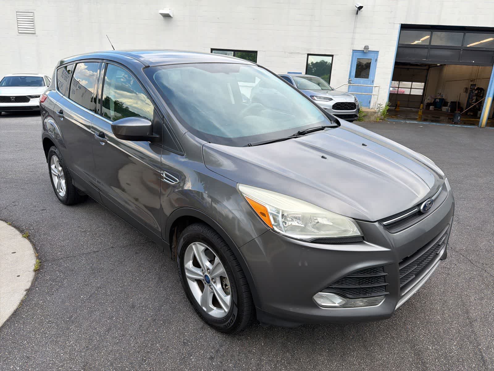 Thumbnail: 2014 Ford Escape - 14