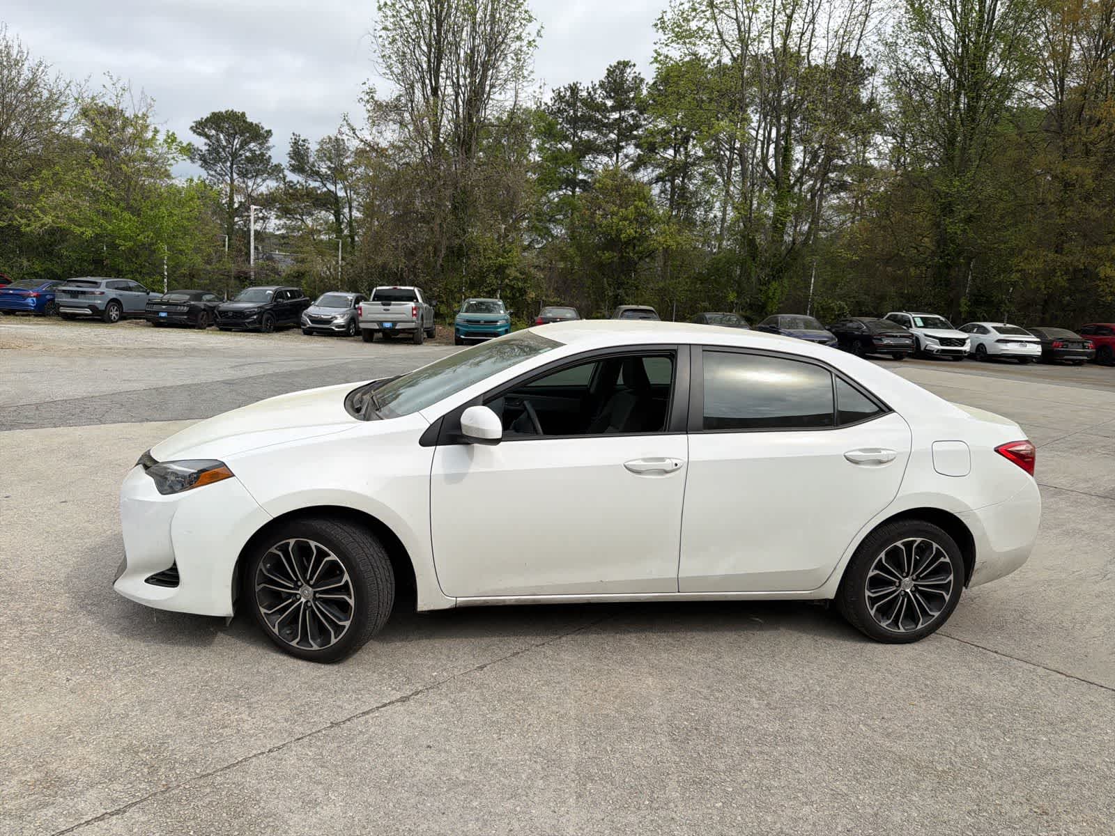 Thumbnail: 2018 Toyota Corolla - 6