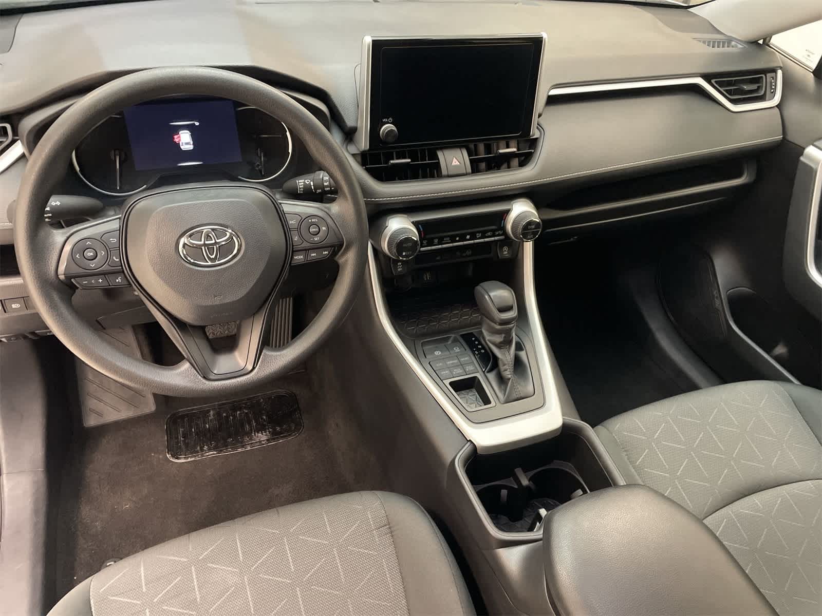 Thumbnail: 2023 Toyota RAV4 - 17