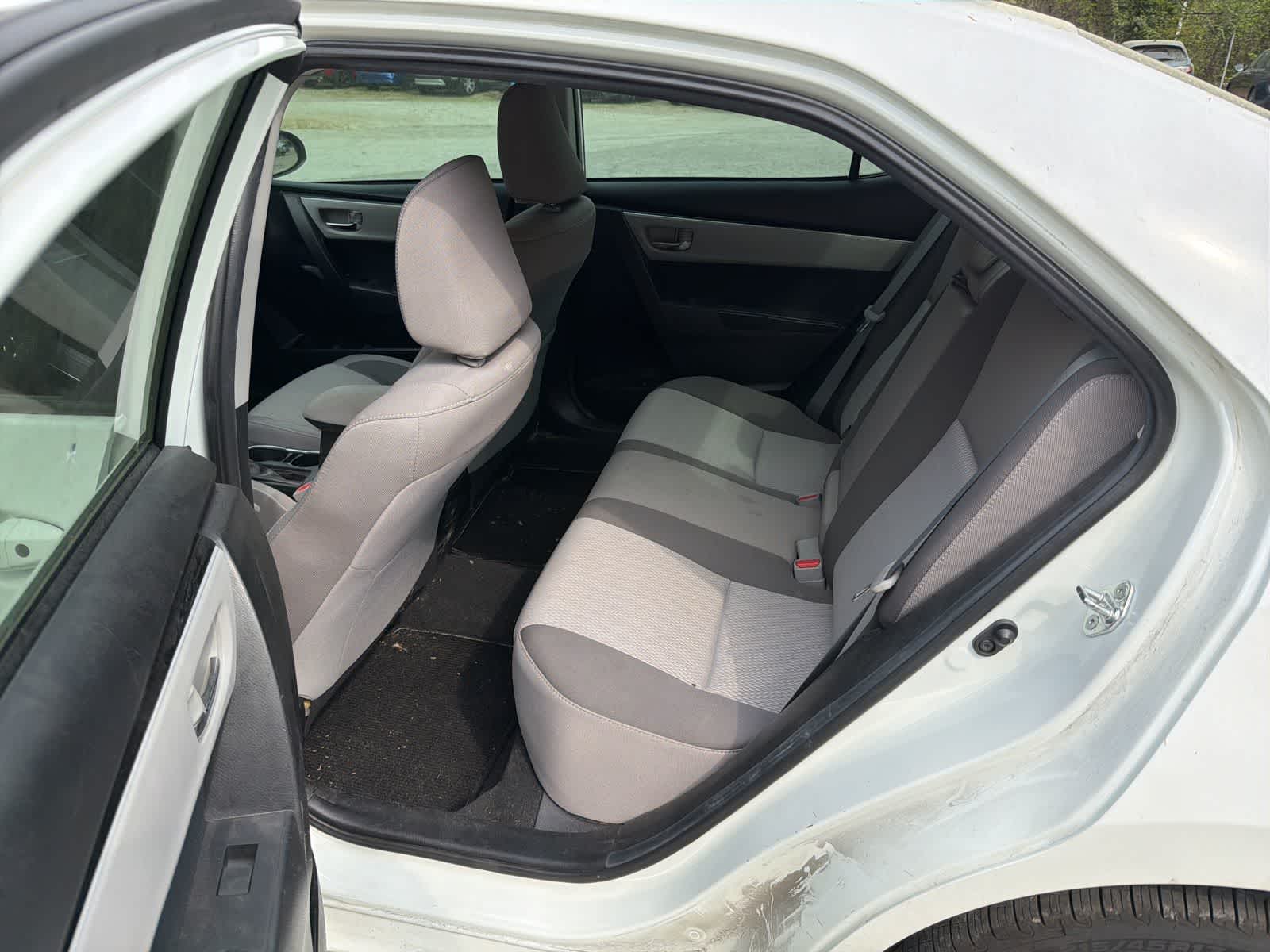 Thumbnail: 2018 Toyota Corolla - 15