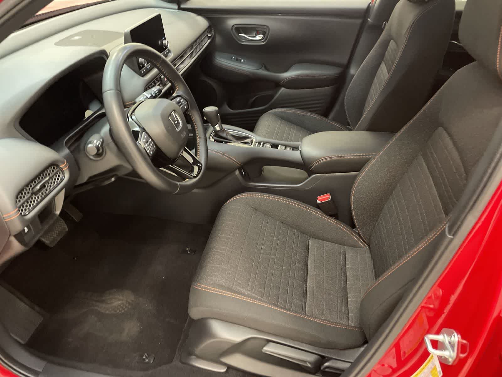 Thumbnail: 2025 Honda HR-V - 18