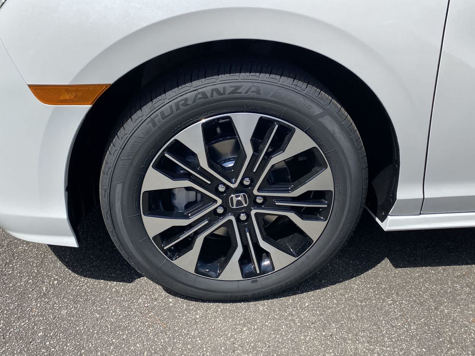 Thumbnail: 2026 Honda Odyssey - 7