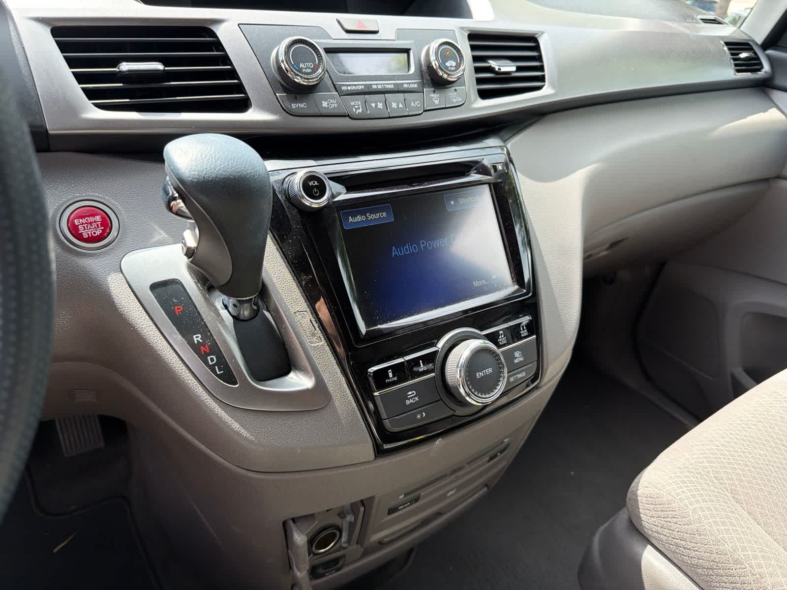 Thumbnail: 2016 Honda Odyssey - 22