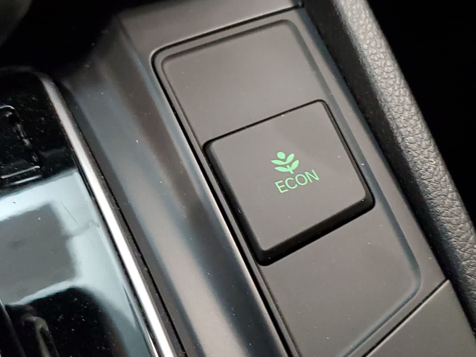 Thumbnail: 2019 Honda CR-V - 32