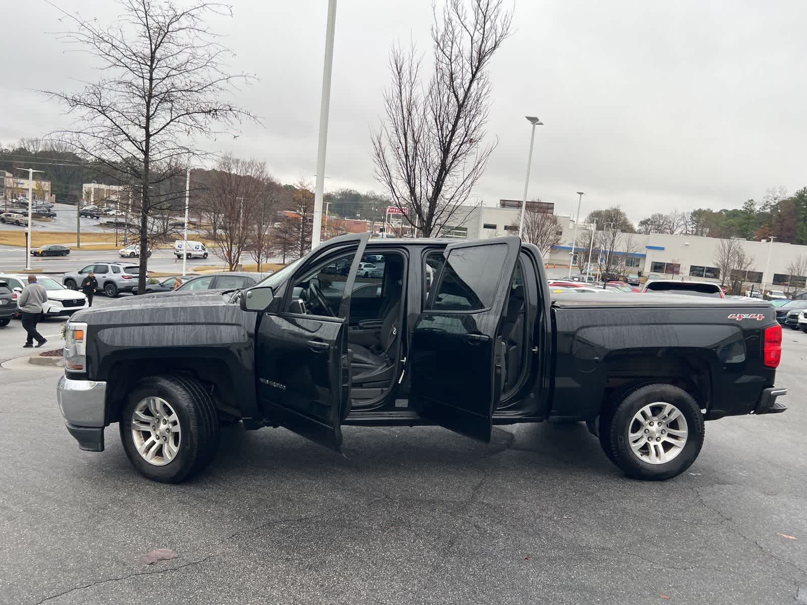 Thumbnail: 2017 Chevrolet Silverado 1500 - 17