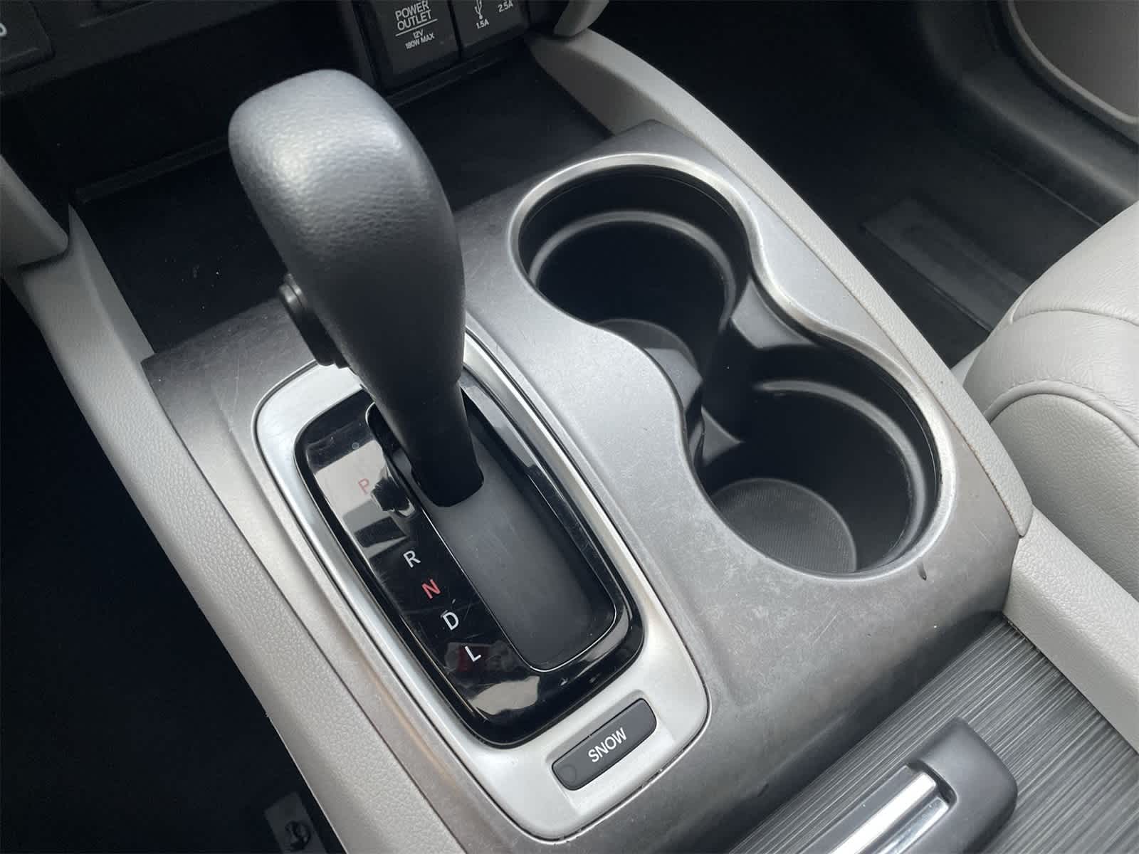 Thumbnail: 2018 Honda Pilot - 9