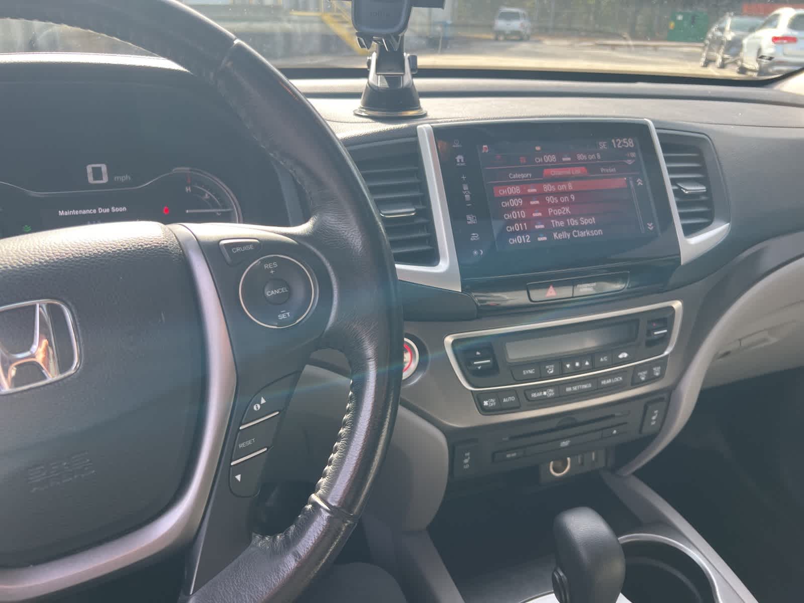 Thumbnail: 2018 Honda Pilot - 20