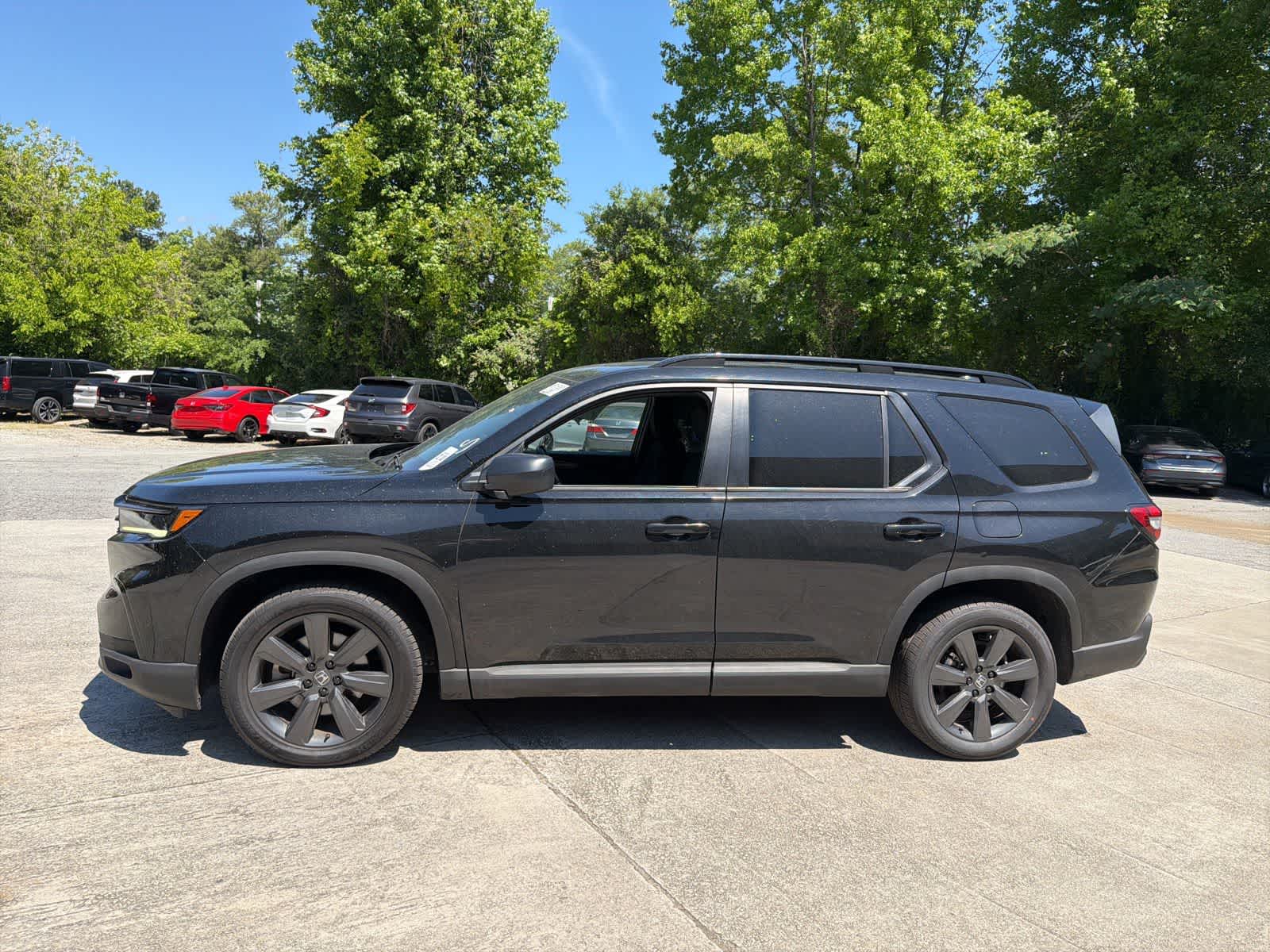 Thumbnail: 2023 Honda Pilot - 7