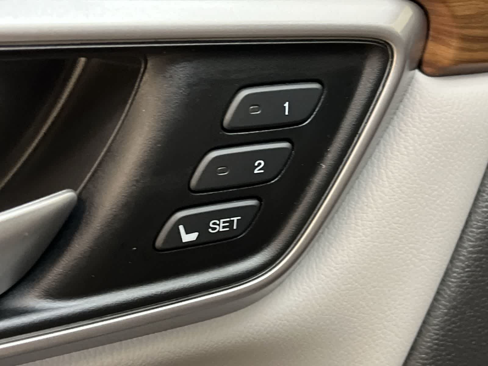 Thumbnail: 2019 Honda CR-V - 18