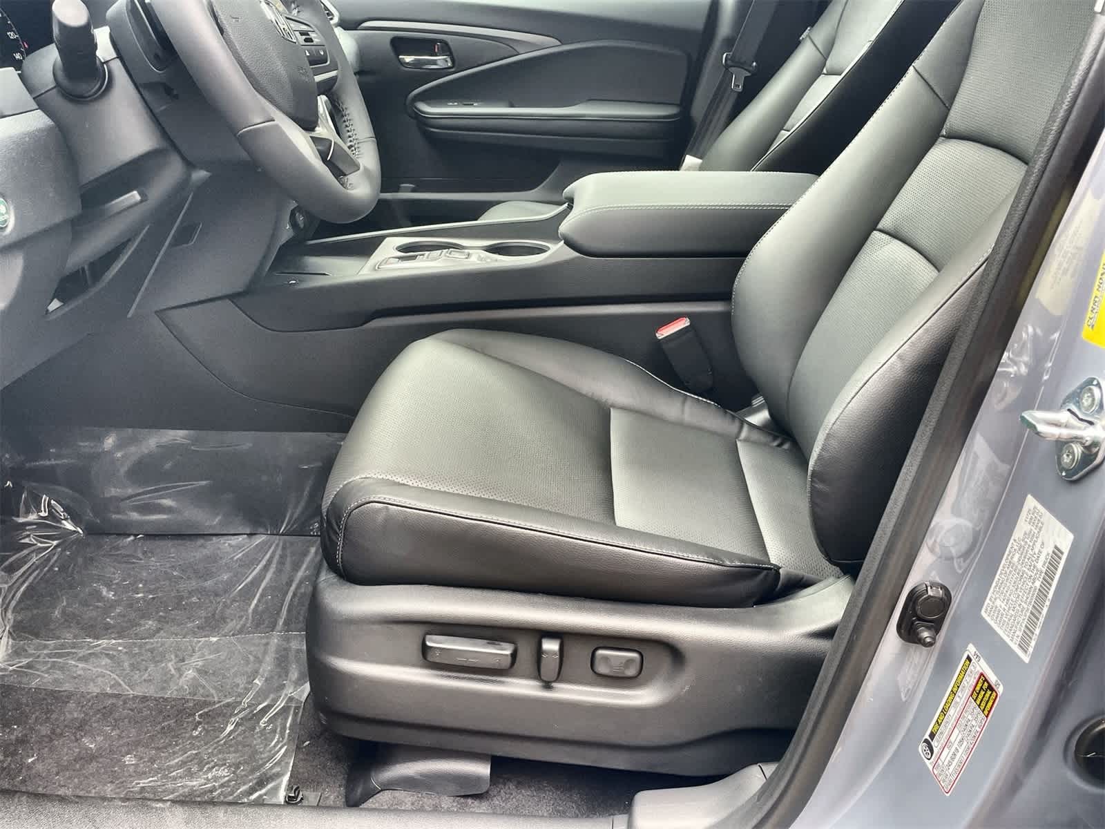 Thumbnail: 2026 Honda Ridgeline - 12