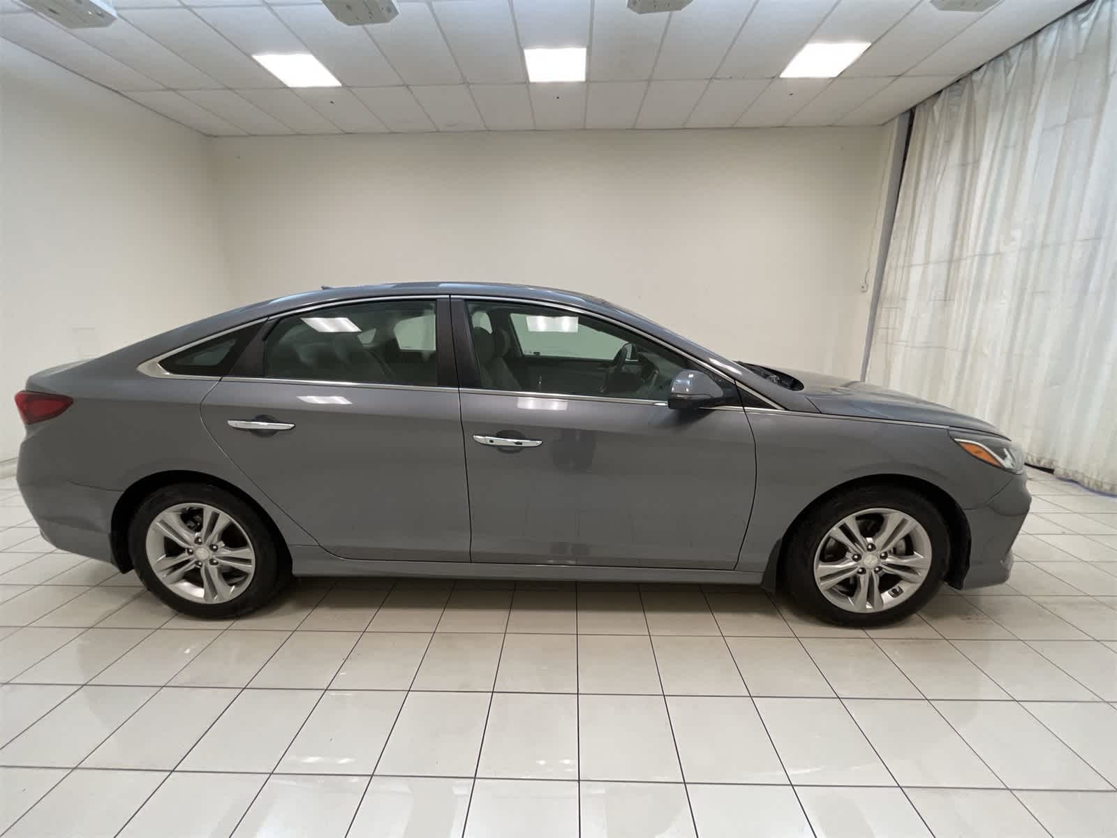 Thumbnail: 2018 Hyundai Sonata - 25