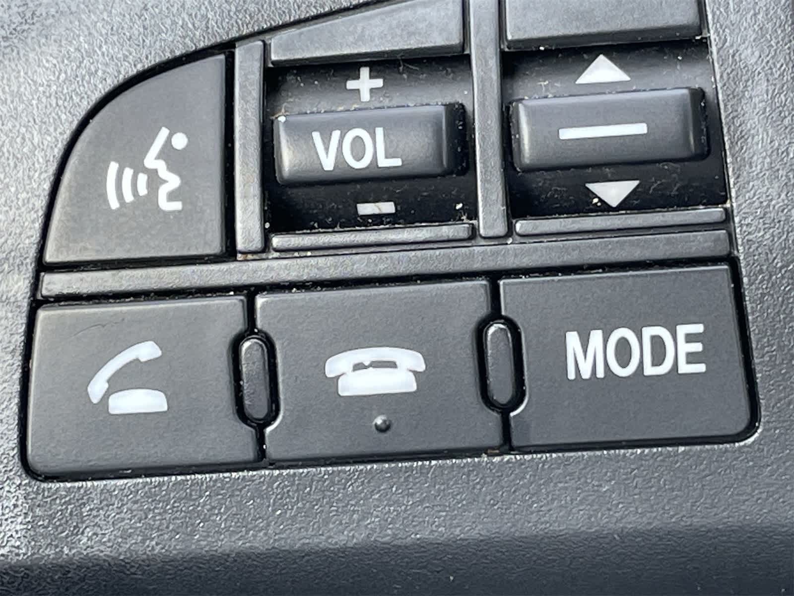 Thumbnail: 2012 Mazda Mazda3 - 28