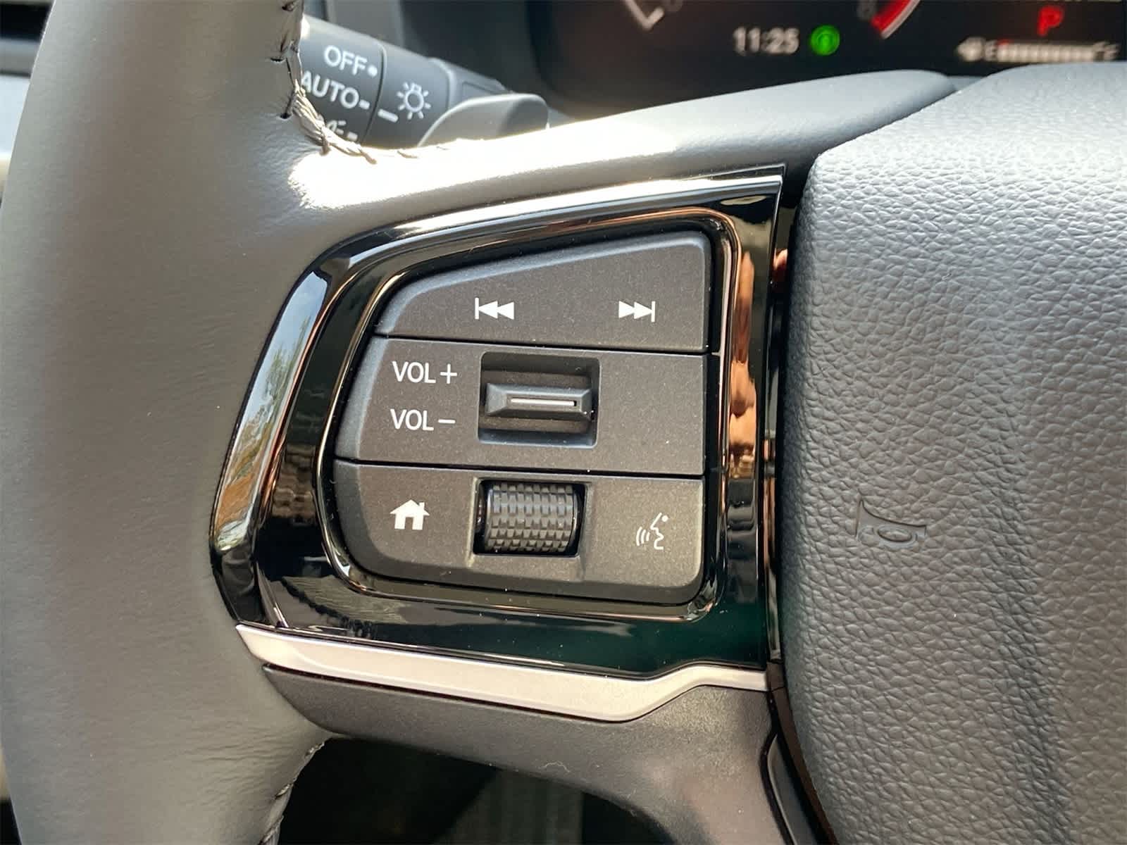 Thumbnail: 2025 Honda Odyssey - 22
