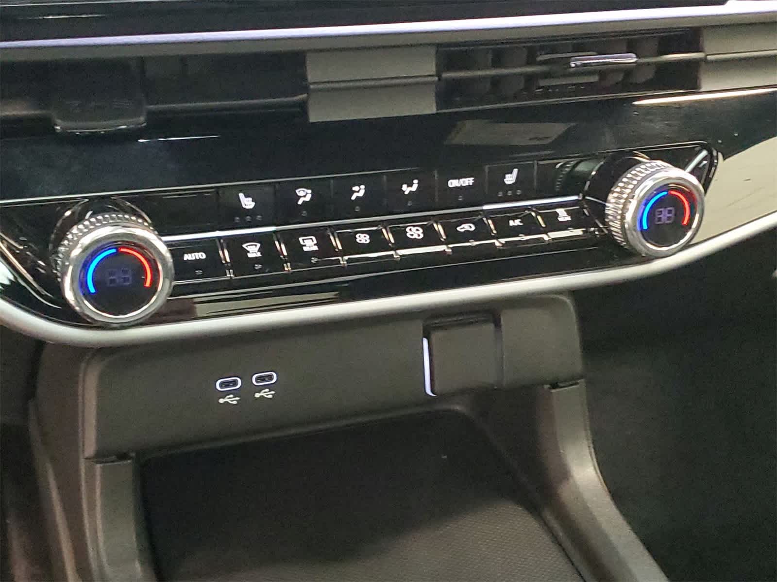 Thumbnail: 2025 Honda Prologue - 33