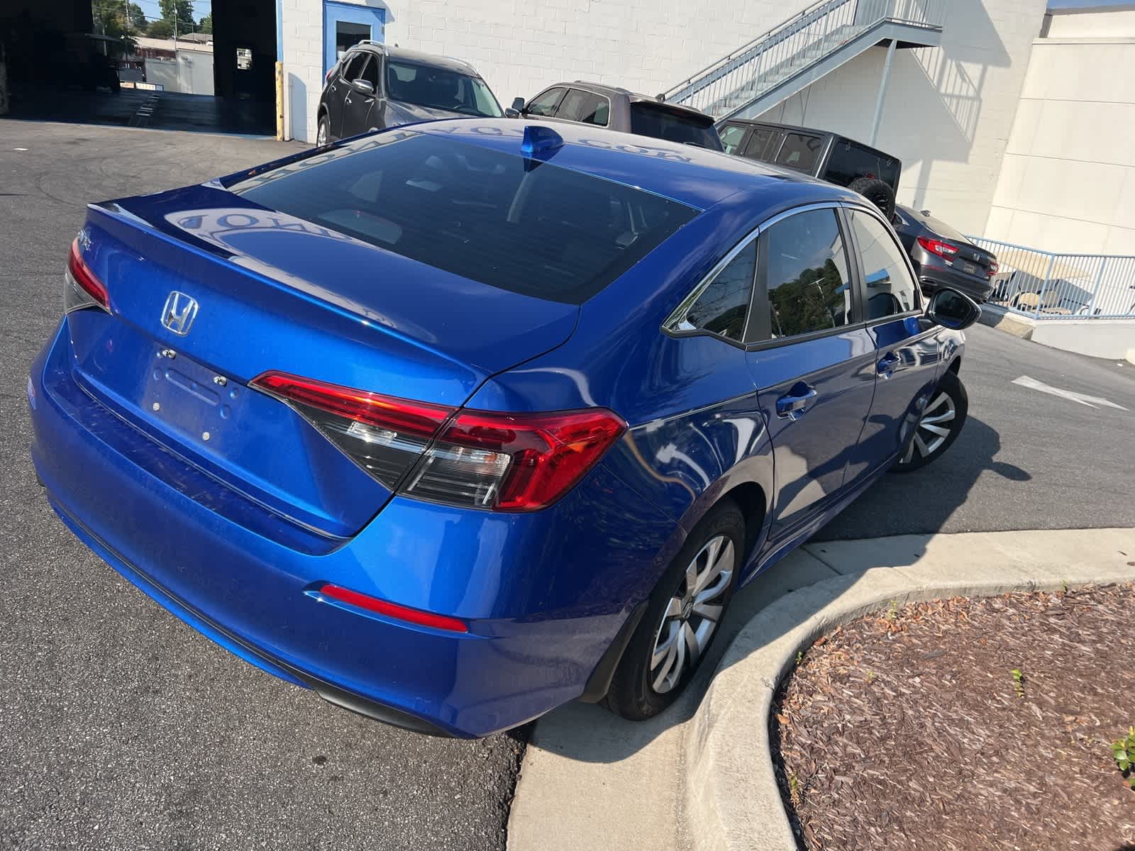 Thumbnail: 2023 Honda Civic - 10