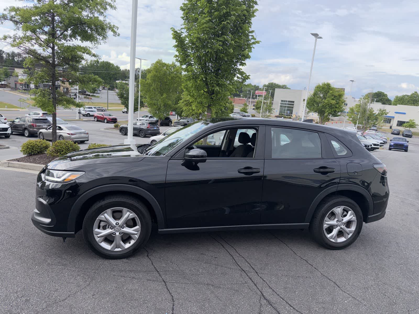 Thumbnail: 2023 Honda HR-V - 6