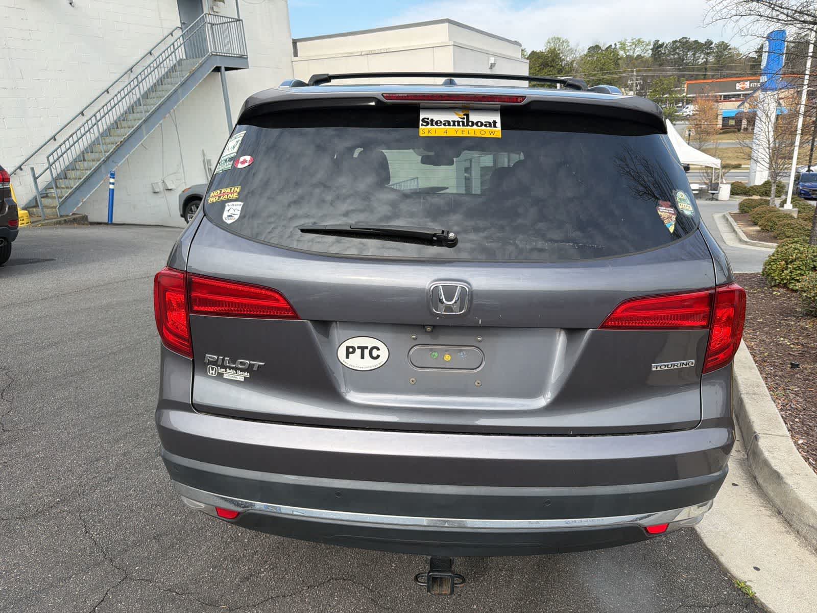 Thumbnail: 2016 Honda Pilot - 8