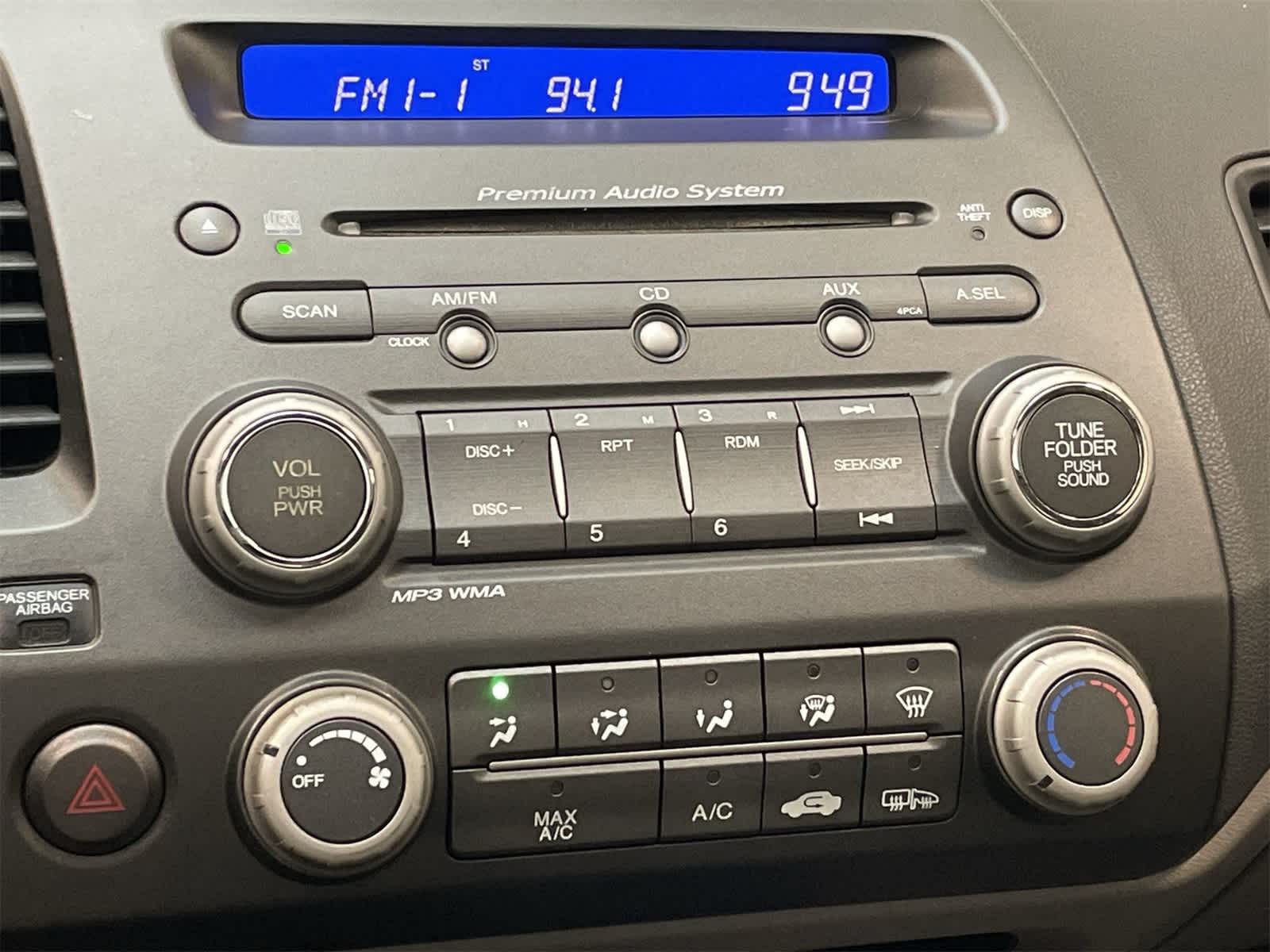 Thumbnail: 2009 Honda Civic - 4