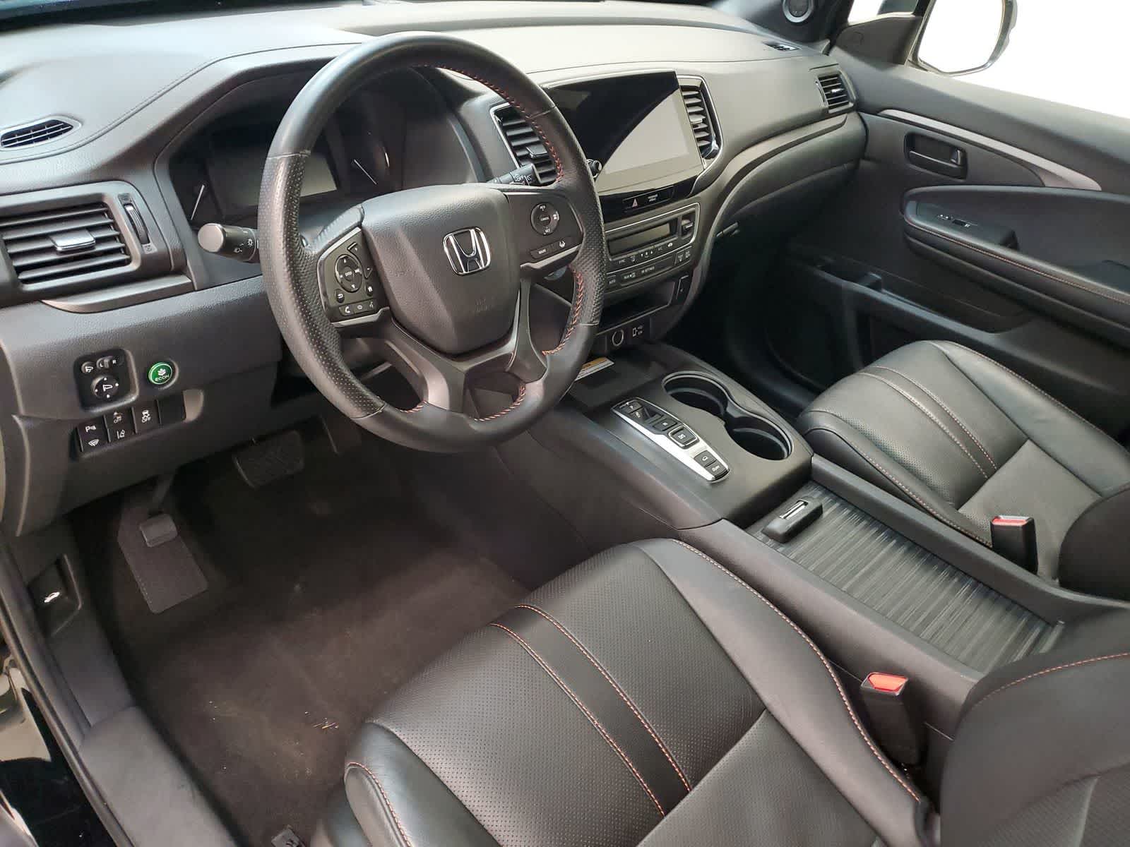 Thumbnail: 2023 Honda Passport - 2