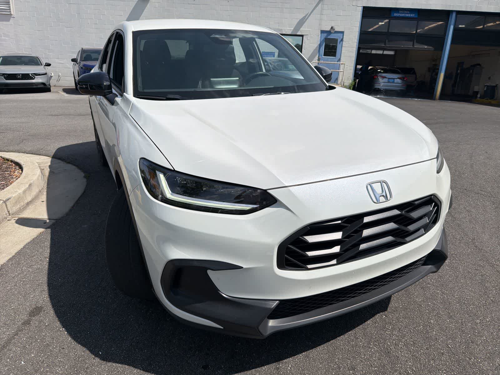 Thumbnail: 2025 Honda HR-V - 13