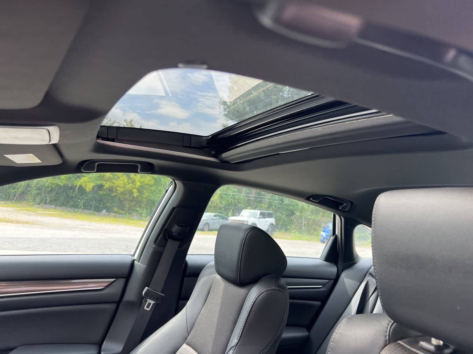 Thumbnail: 2020 Honda Accord - 20