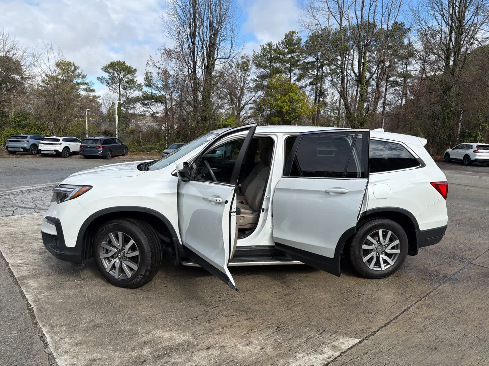 Thumbnail: 2022 Honda Pilot - 18