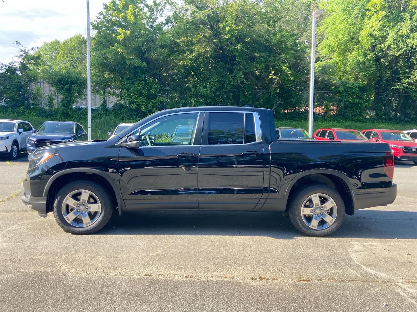 Thumbnail: 2025 Honda Ridgeline - 2