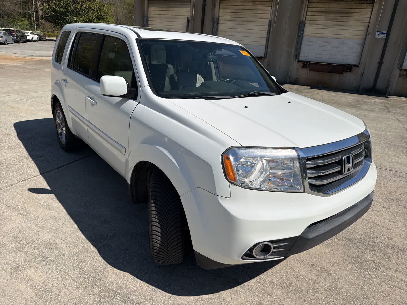 Thumbnail: 2015 Honda Pilot - 13