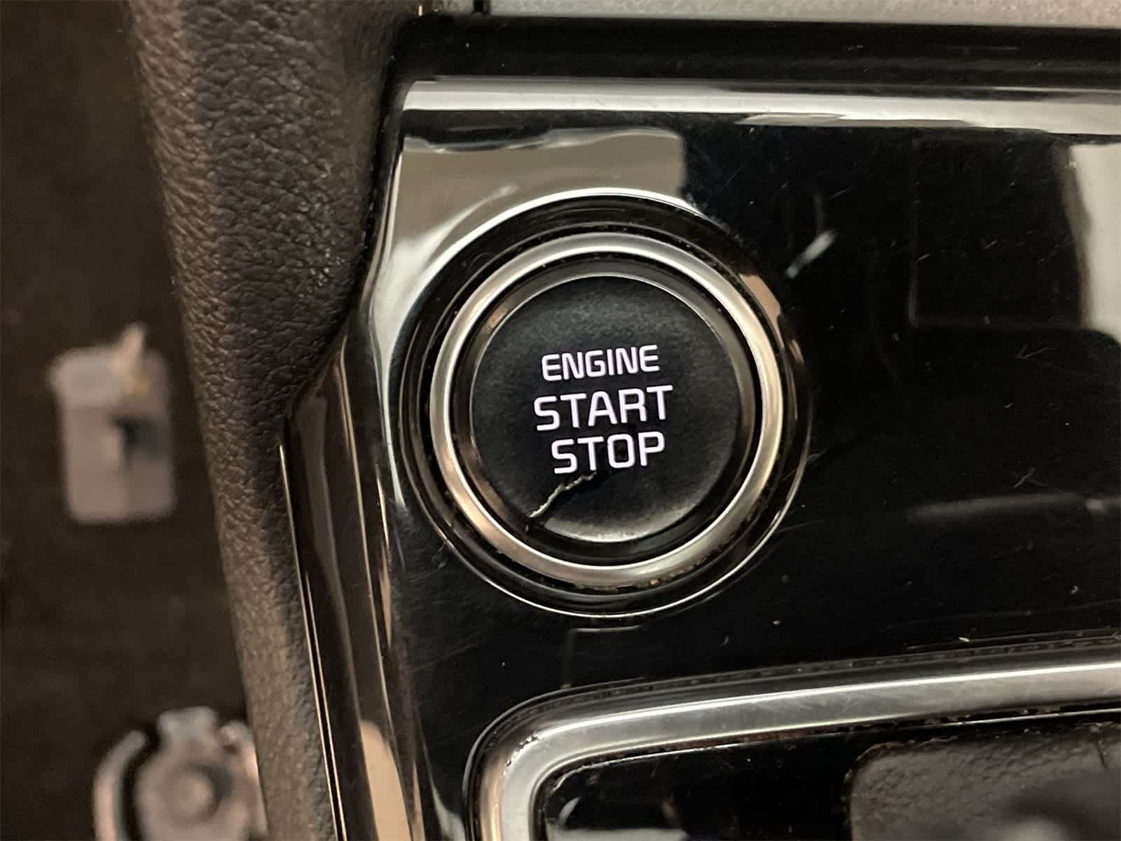 Thumbnail: 2023 Kia Sportage - 8