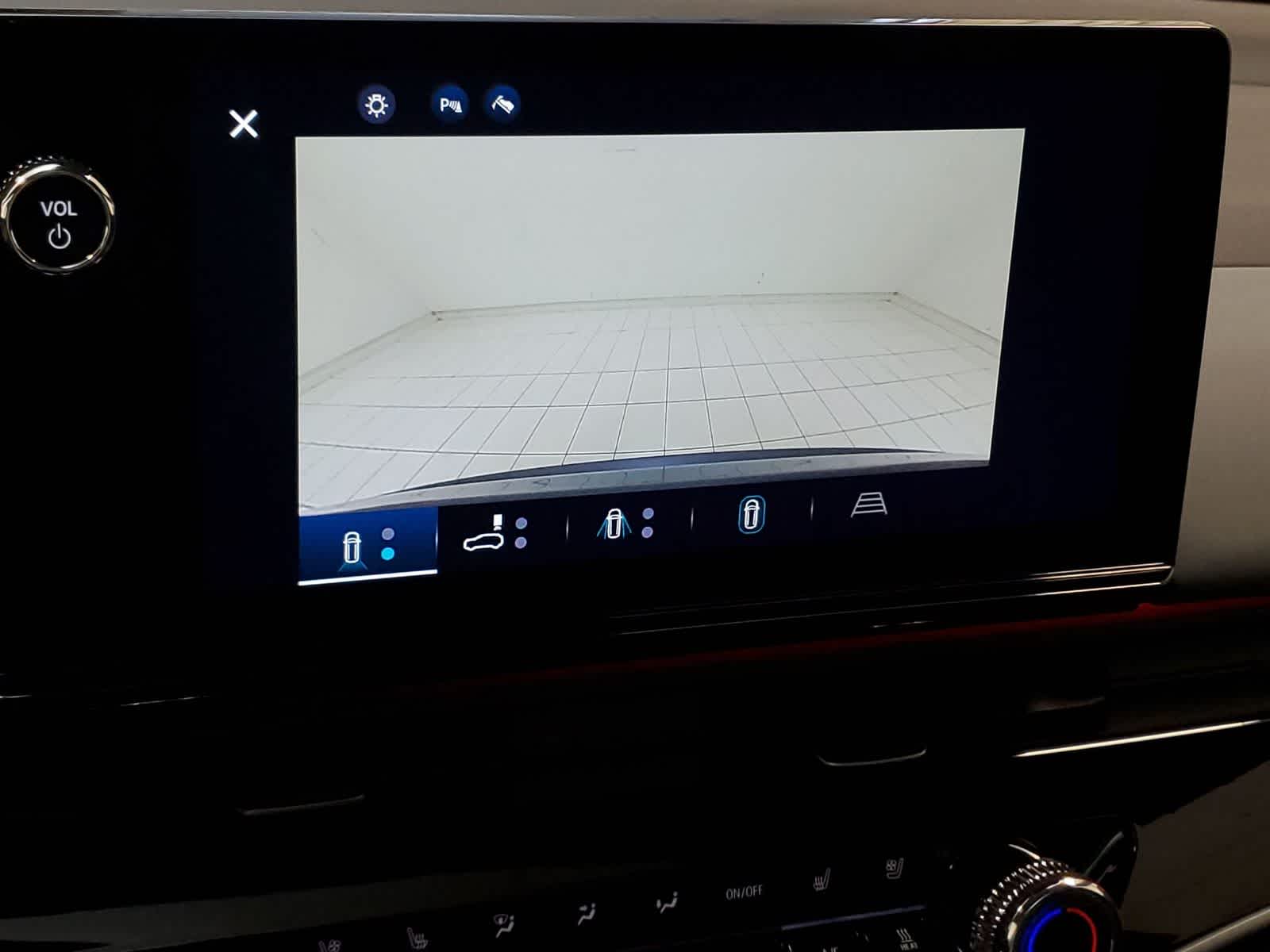 Thumbnail: 2025 Honda Prologue - 4